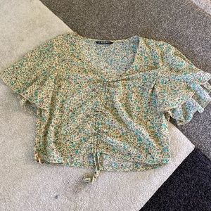 Shein Cropped Flowy Shirt